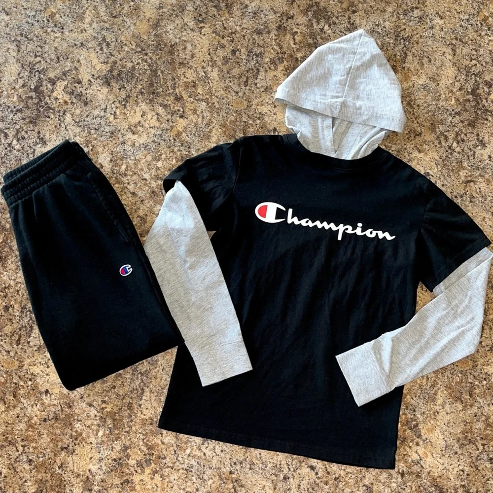 Champion Boys Sz M 2 Piece Bundle Black Gray Long Sleeve Hoodie Tee Joggers Set